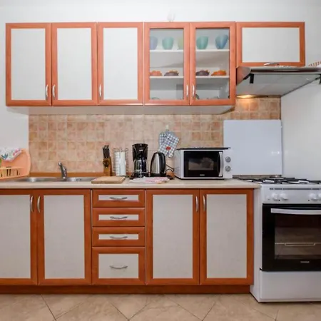 Apartman Scerbe Gordana & Miljenko Rab - Two Bedroom With Terrace 1 *